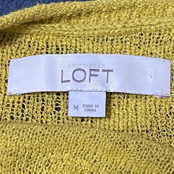 Loft Womens Sz M Yellow Knit Round Neck Pullover Sweater Long Sleeve Round Hem - Picture 5 of 5